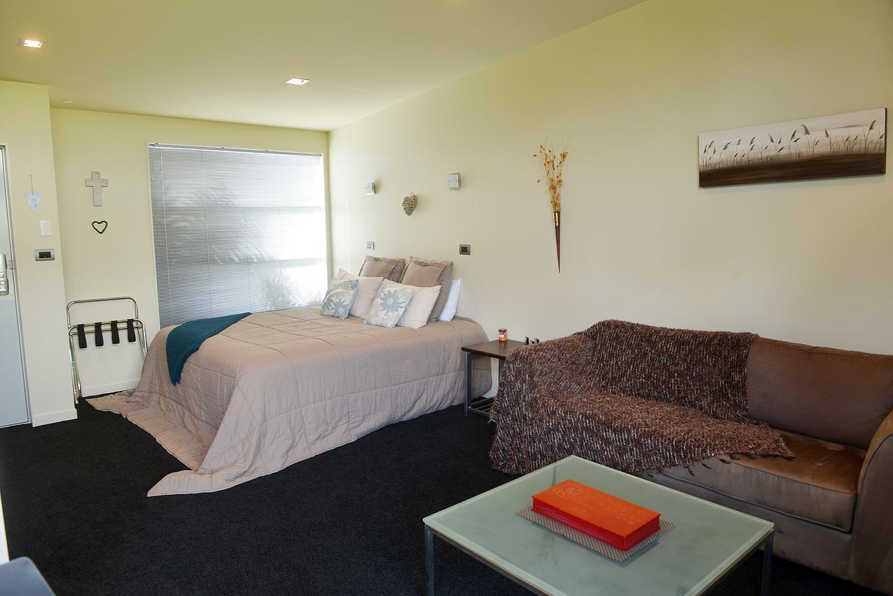Platinum Lodge Stratford Eksteriør bilde