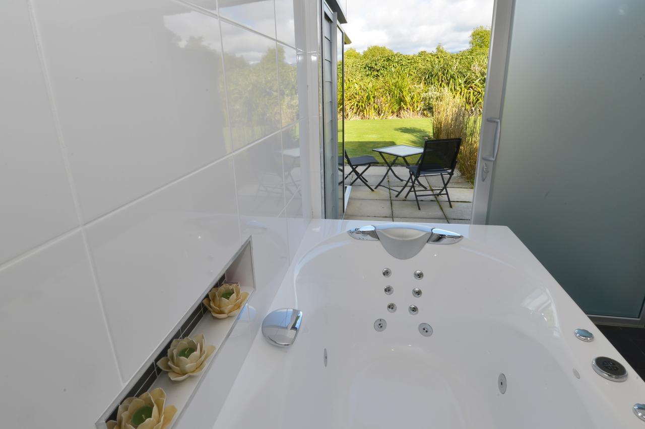 Platinum Lodge Stratford Eksteriør bilde